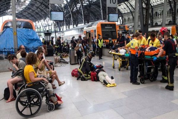 40 injured at Barcelona train crash