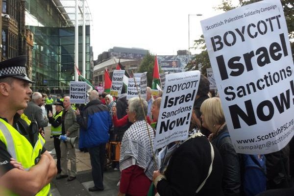 Protestors disrupt Edinburgh Festival Performance