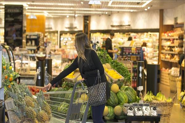 Turkish consumer confidence index slips in August 2017