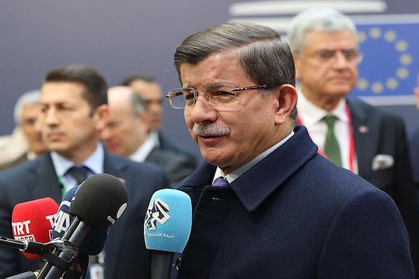 Refugee crisis not about bargaining, Turkish PM says