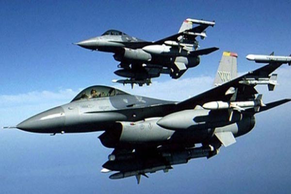 Turkish F-16 fighter jets in northern Iraq
