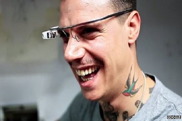 Google Glass eyewear on sale in UK