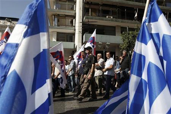 Greek teachers kick off strike