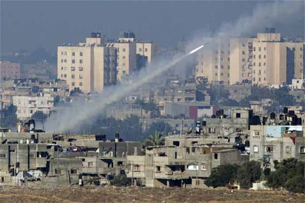 Israeli forces enters West Bank and Gaza