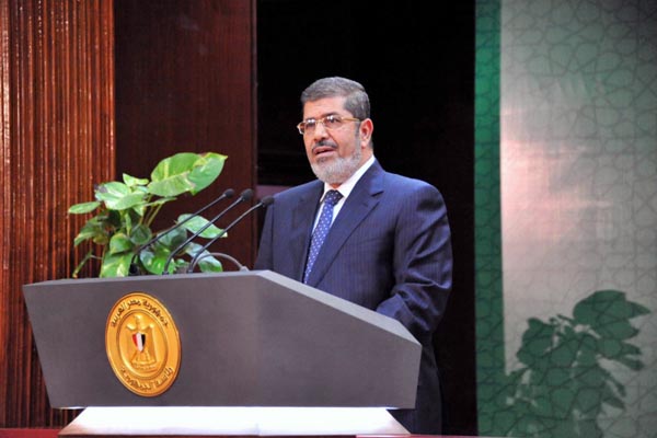 Morsi refuses to answer interrogators' questions on jailbreak