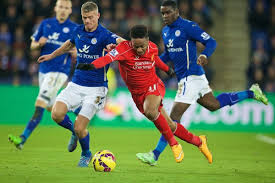 Raheem Sterling receives Liverpool award