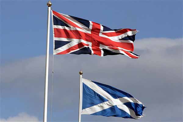 Scotland backs Remain as UK votes Leave