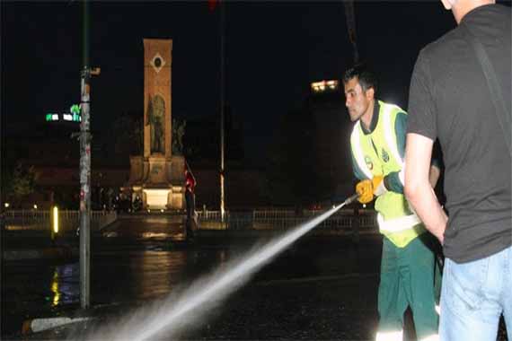 Taksim Square cleaned