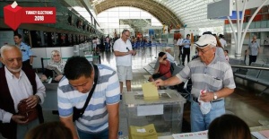 Turks abroad begin voting in elections