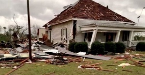 Tornadoes kill at least 23 in Lee County, Alabama