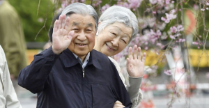 Japanese monarchs mark 60th marriage anniversary