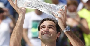 Tennis, Roger Federer wins Miami Open