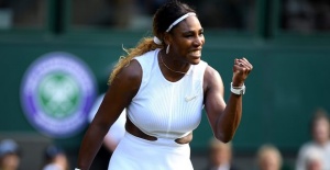 Serena Williams advances to Wimbledon final