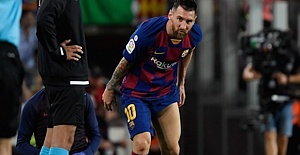 Argentine superstar Messi's injury shocks Barcelona