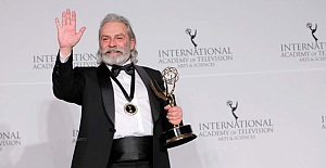 Turkish actor Haluk Bilginer wins Emmy