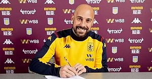 Ex-Liverpool goalkeeper Reina joins Aston Villa on loan