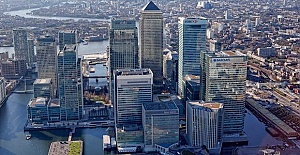 Canary Wharf offices in lockdown after worker suffers coronavirus symptoms