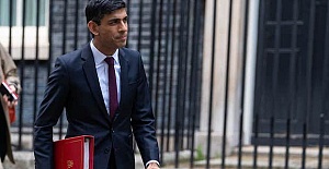 Rishi Sunak urged by MPs to extend self-employed help