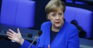 Merkel urges EU compromise on COVID-19 recovery package