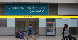 Gatwick Airport predicts recovery will take years
