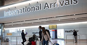 UK tourists face new quarantine deadline race