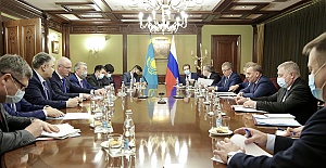 Deputy Prime Minister of Kazakhstan Roman Sklyar the government delegation was in Moscow
