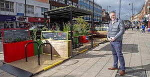 Enfield Council has installed a parklet seating area on the footway on Chase Side,