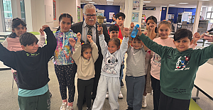 Hornsey Atatürk School Rings in the New Academic Year in London