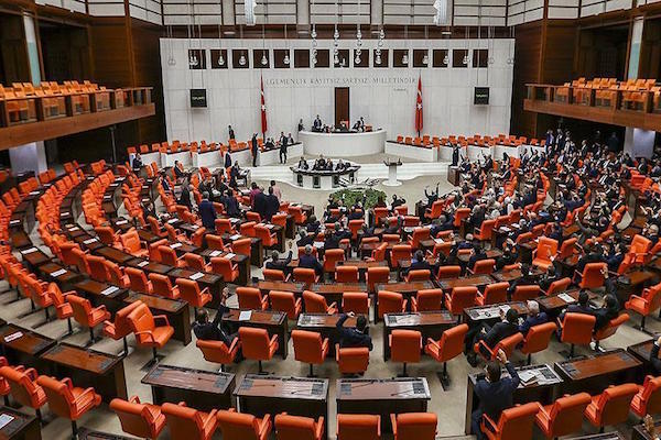 Turkish parliamentary body approves MPs immunity bill
