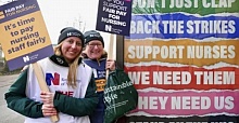 British government offers new pay deal to health workers