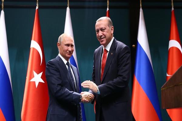 Russian President Vladimir Putin will visit Ankara on Dec.11